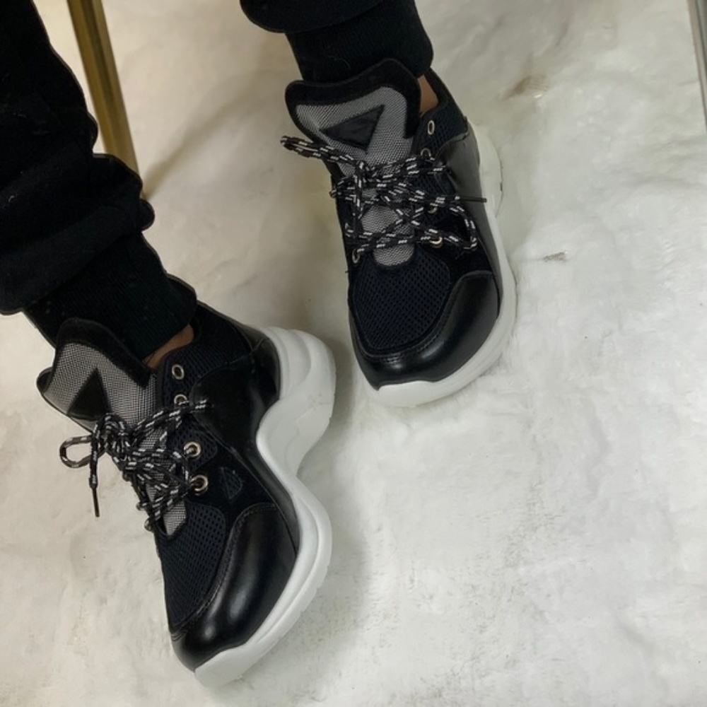 Chunky Sole Dad Sneakers in Black - Picture 6 of 8